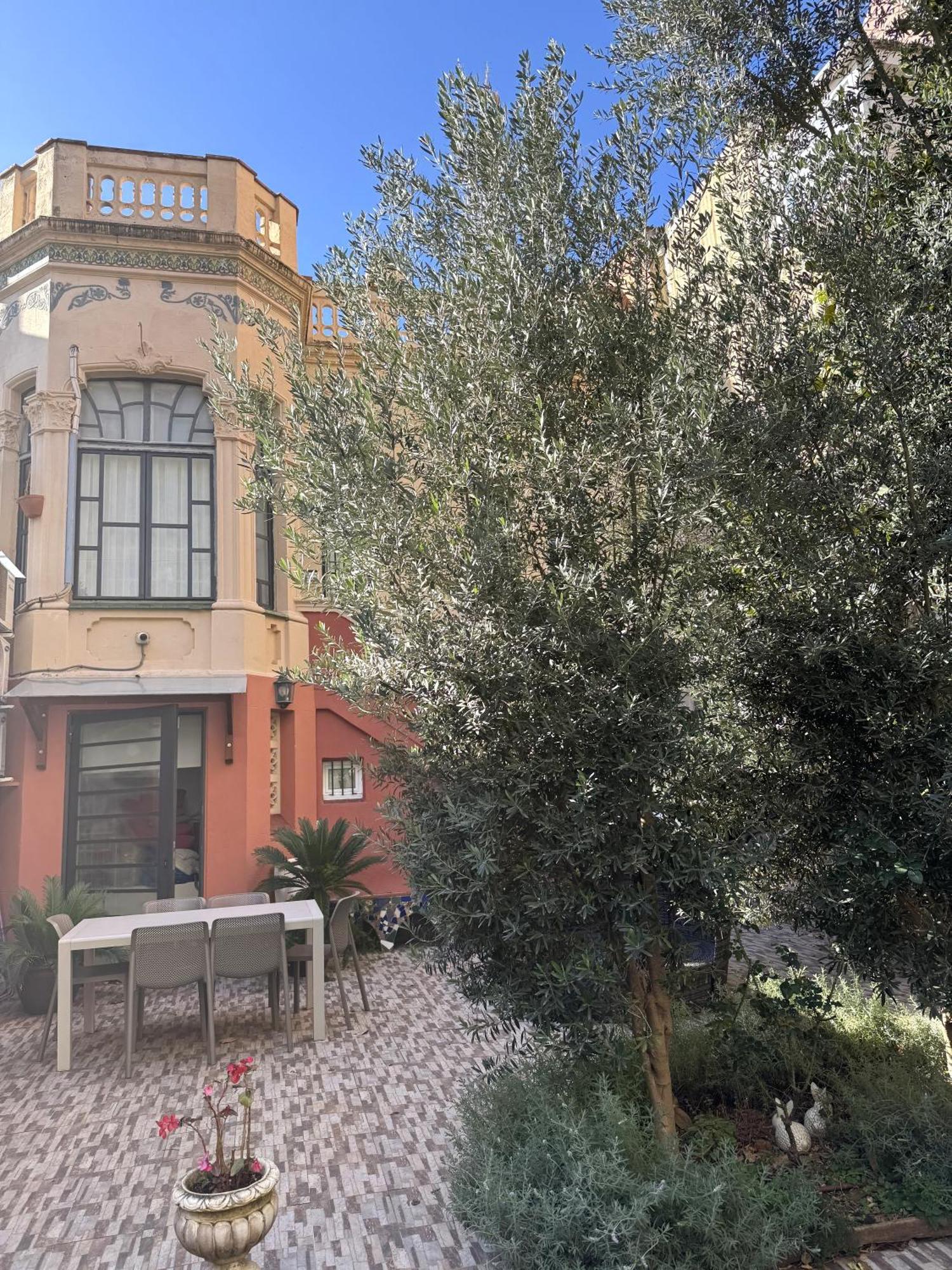 Villa Modernista Barcelona Exterior photo
